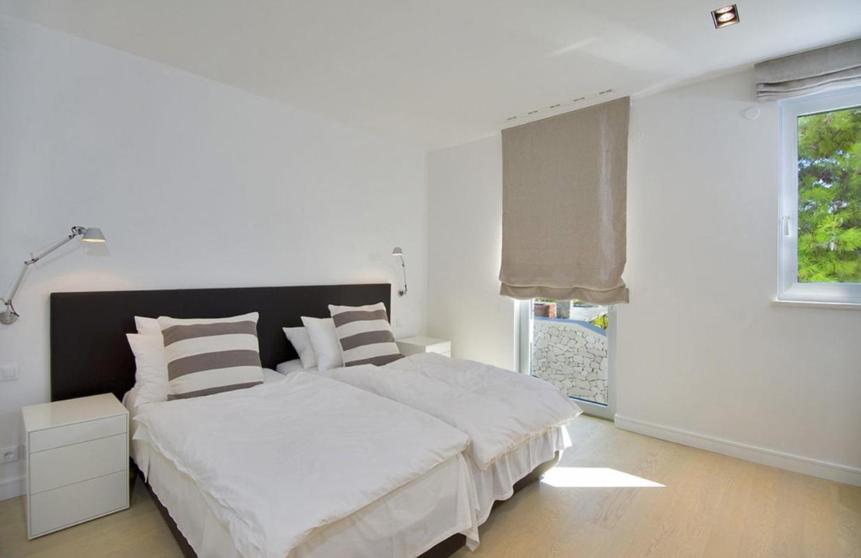 Luxury Seafront Villa My Dream With Private Pool, Jacuzzi And Staff At The Beach On Brac Island - Sumartin Selca  Εξωτερικό φωτογραφία