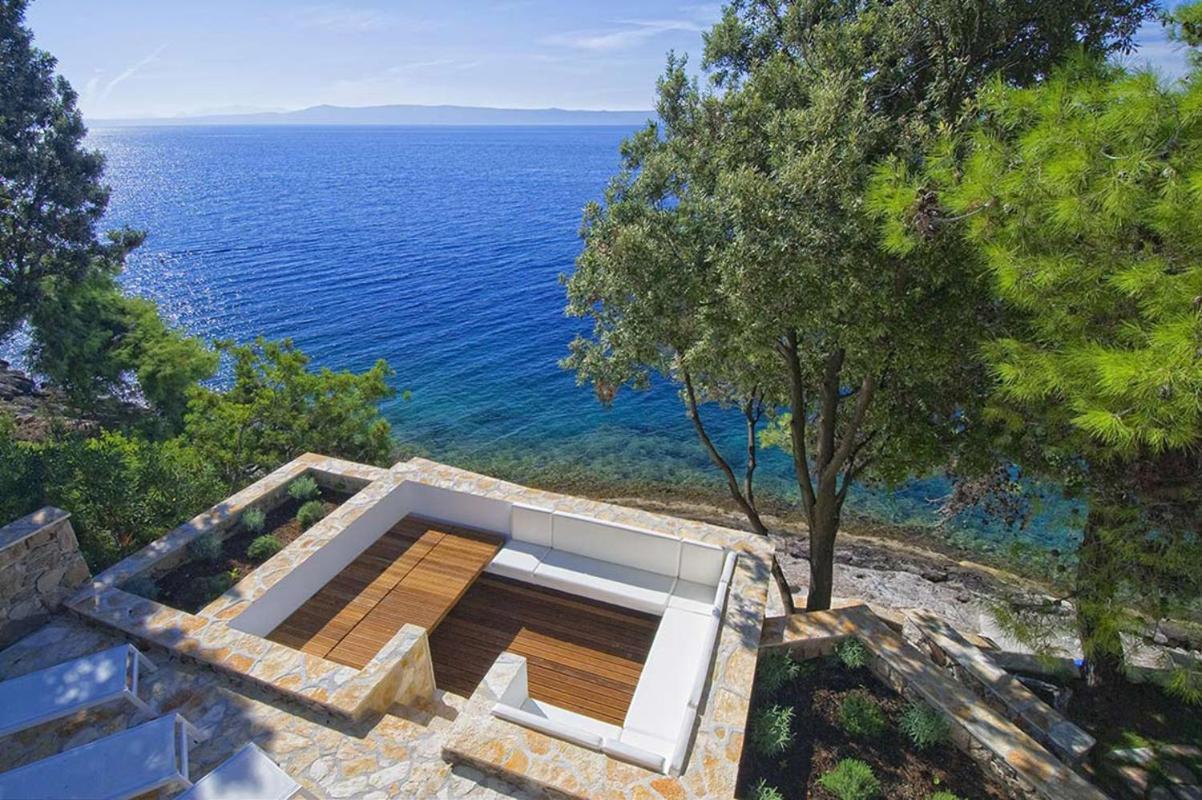 Luxury Seafront Villa My Dream With Private Pool, Jacuzzi And Staff At The Beach On Brac Island - Sumartin Selca  Εξωτερικό φωτογραφία