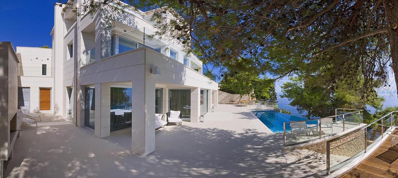 Luxury Seafront Villa My Dream With Private Pool, Jacuzzi And Staff At The Beach On Brac Island - Sumartin Selca  Εξωτερικό φωτογραφία